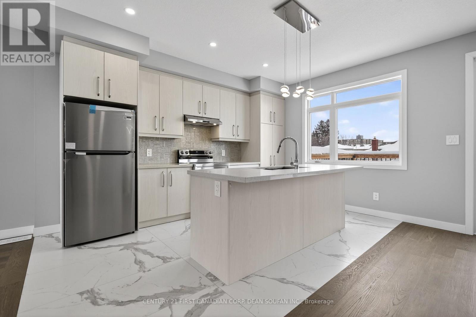 18 - 349 Southdale Road E, London South, Ontario  N6E 1A2 - Photo 15 - X12736758