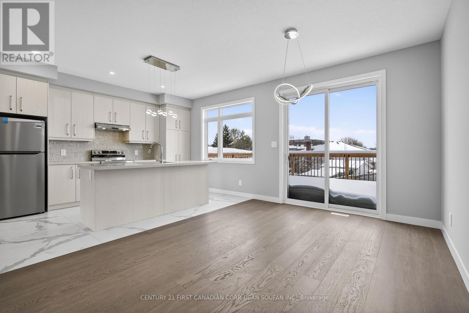 18 - 349 Southdale Road E, London South, Ontario  N6E 1A2 - Photo 12 - X12736758