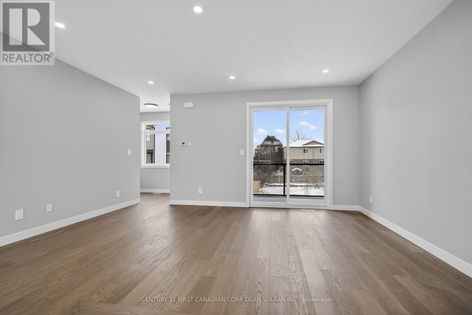 18 - 349 Southdale Road E, London South, Ontario  N6E 1A2 - Photo 22 - X12736758