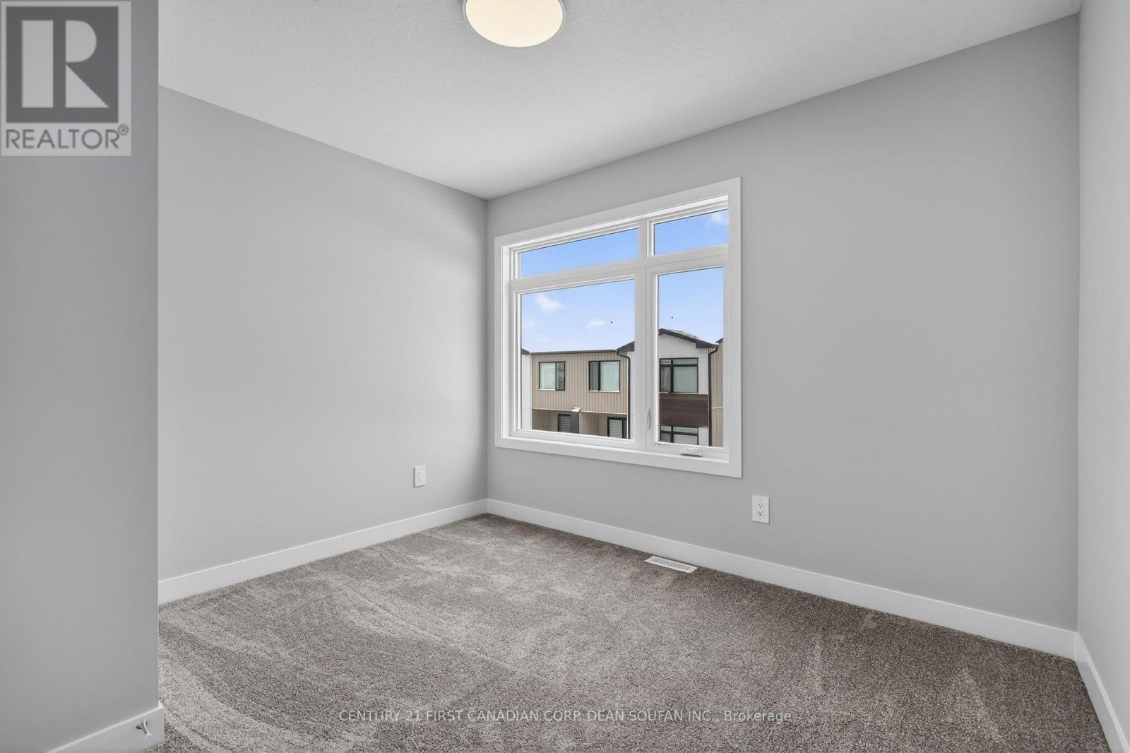 18 - 349 Southdale Road E, London South, Ontario  N6E 1A2 - Photo 35 - X12736758