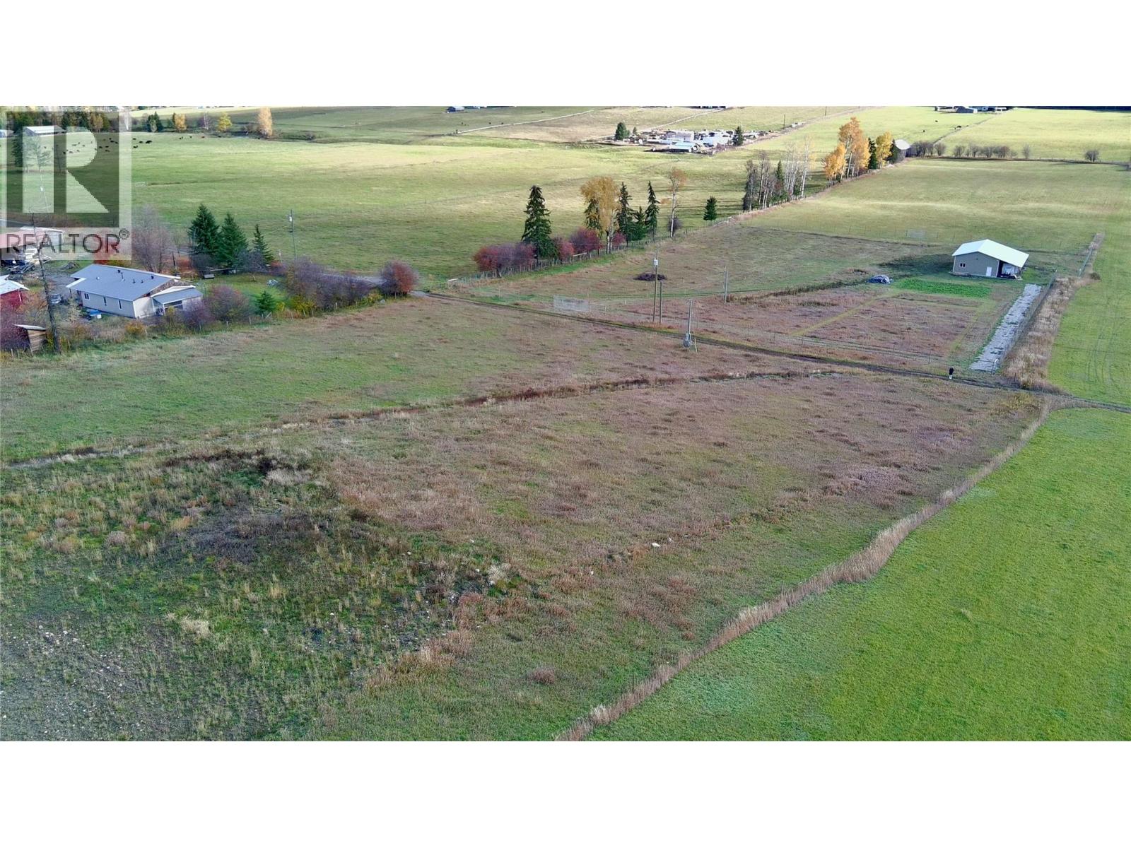 180 Mitchell Road, Cherryville, British Columbia  V0E 2G3 - Photo 11 - 10374230