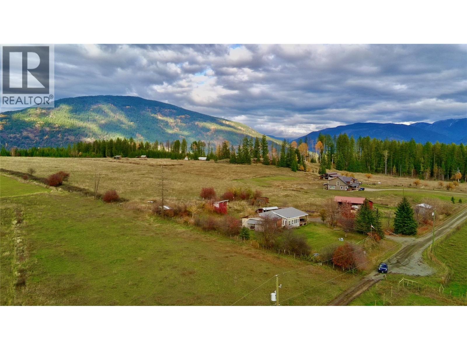 180 Mitchell Road, Cherryville, British Columbia  V0E 2G3 - Photo 27 - 10374230