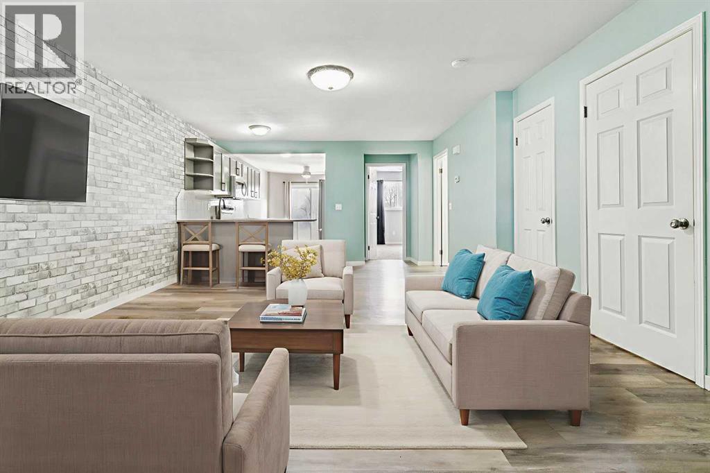 1005 Eagleview Place Nw, High River, Alberta  T1V 1Y5 - Photo 5 - A2282042