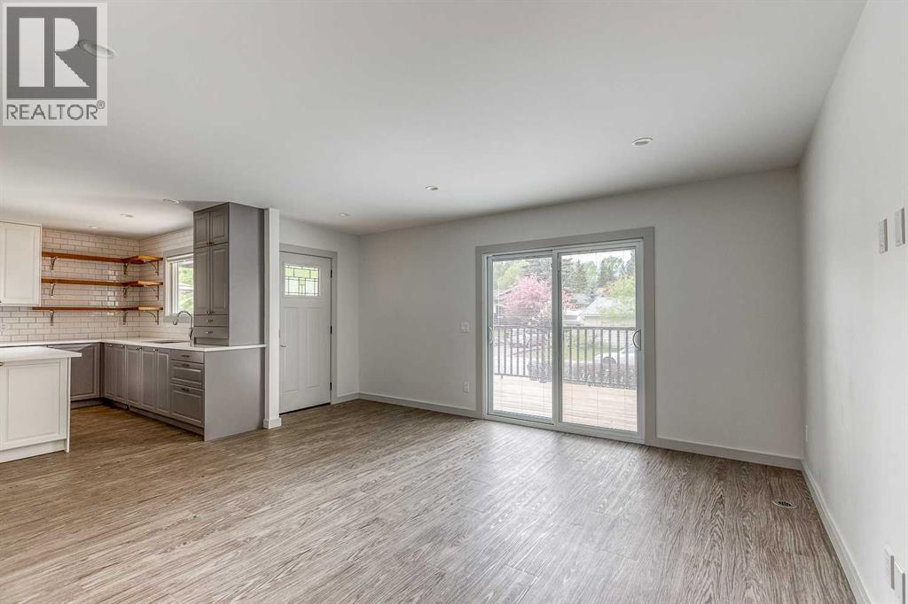 632 Cantrell Drive Sw, Calgary, Alberta  T2W 1W7 - Photo 10 - A2280886