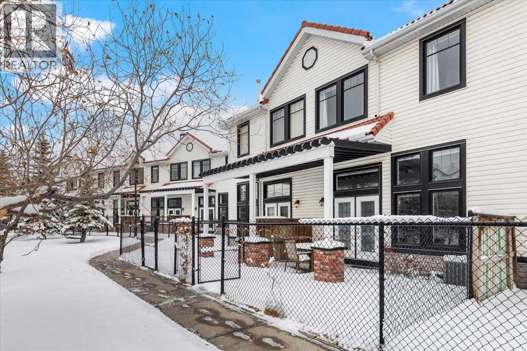 8910 Royal Oak Way Nw, Calgary, Alberta  T3G 6B4 - Photo 34 - A2273406