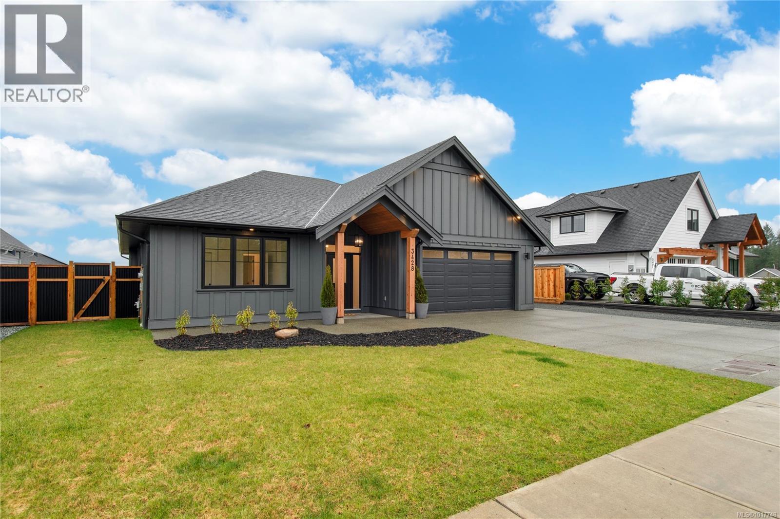 3428 Rhys Rd, Courtenay, British Columbia