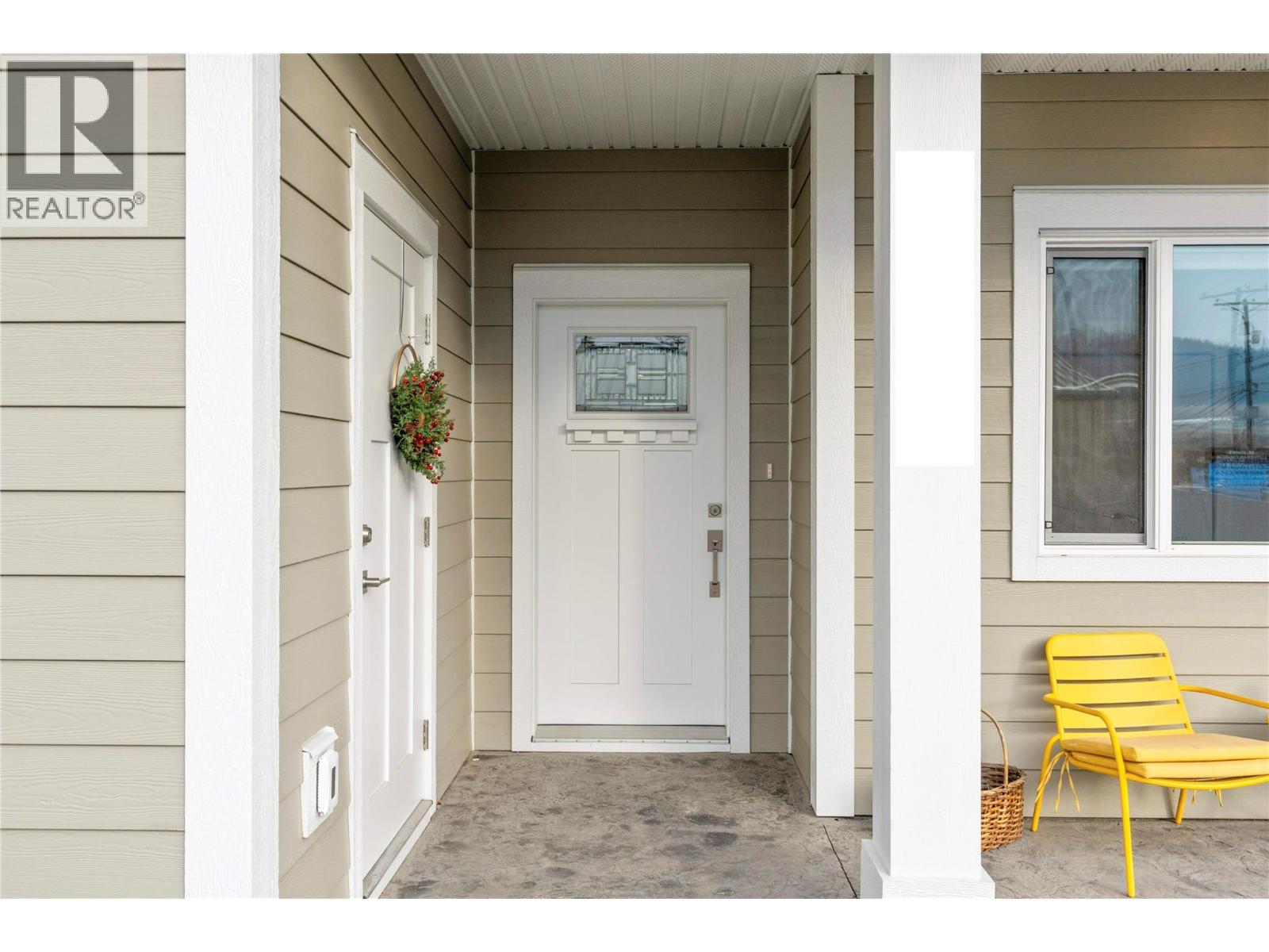 6457 Okanagan Landing Road, Vernon, British Columbia  V1H 1M5 - Photo 2 - 10374216