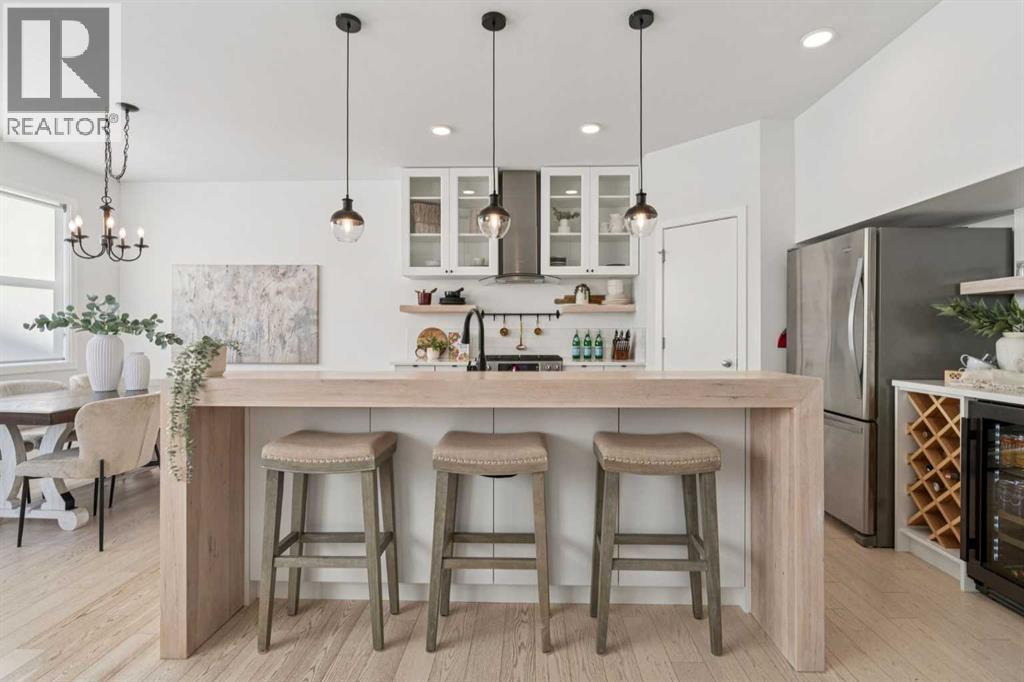 148 Sunrise View, Cochrane, Alberta  T4C 0H4 - Photo 2 - A2276606