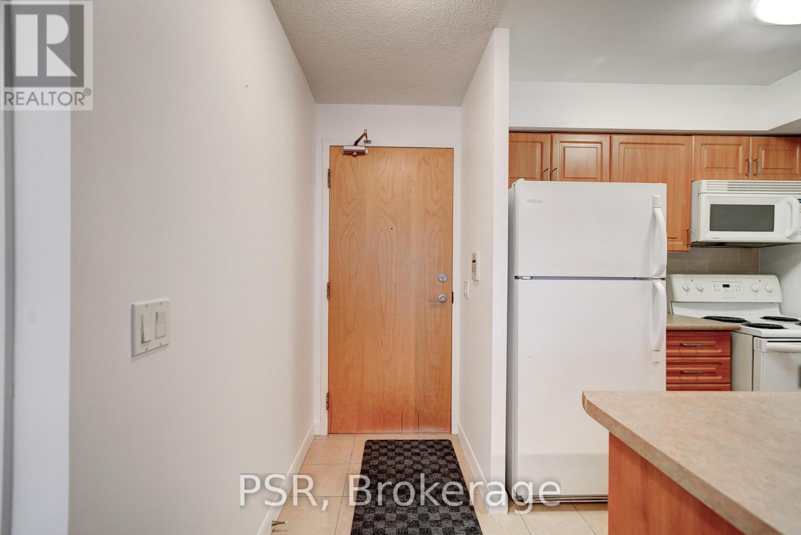 906 - 4978 Yonge Street, Toronto, Ontario  M2N 7G8 - Photo 4 - C12742160