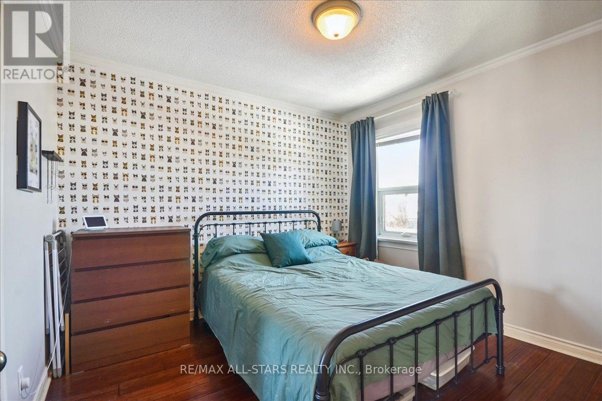 307 - 114 Vaughan Road, Toronto, Ontario  M6C 2M1 - Photo 17 - C12742202