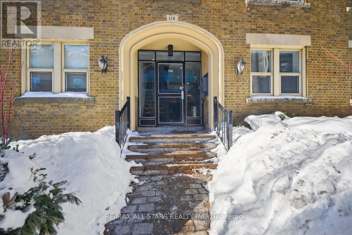 307 - 114 Vaughan Road, Toronto, Ontario  M6C 2M1 - Photo 2 - C12742202