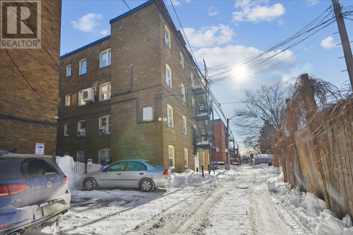 307 - 114 Vaughan Road, Toronto, Ontario  M6C 2M1 - Photo 34 - C12742202