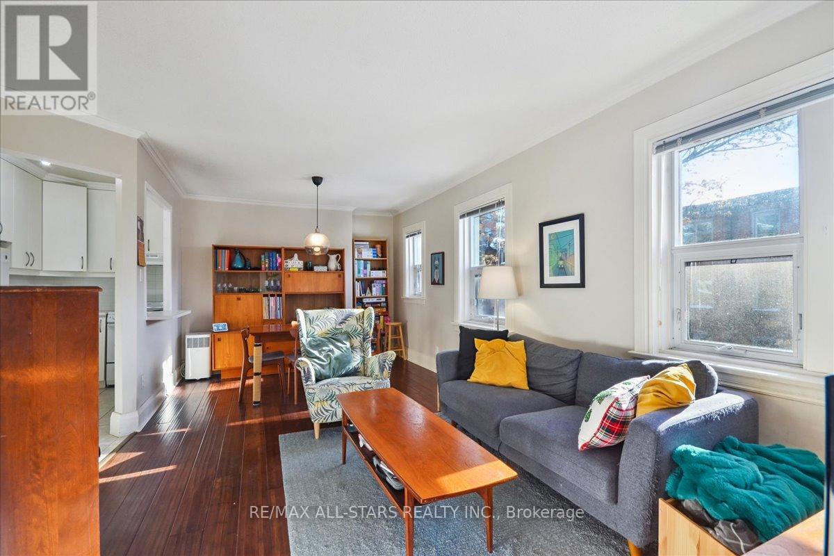 307 - 114 Vaughan Road, Toronto, Ontario  M6C 2M1 - Photo 8 - C12742202