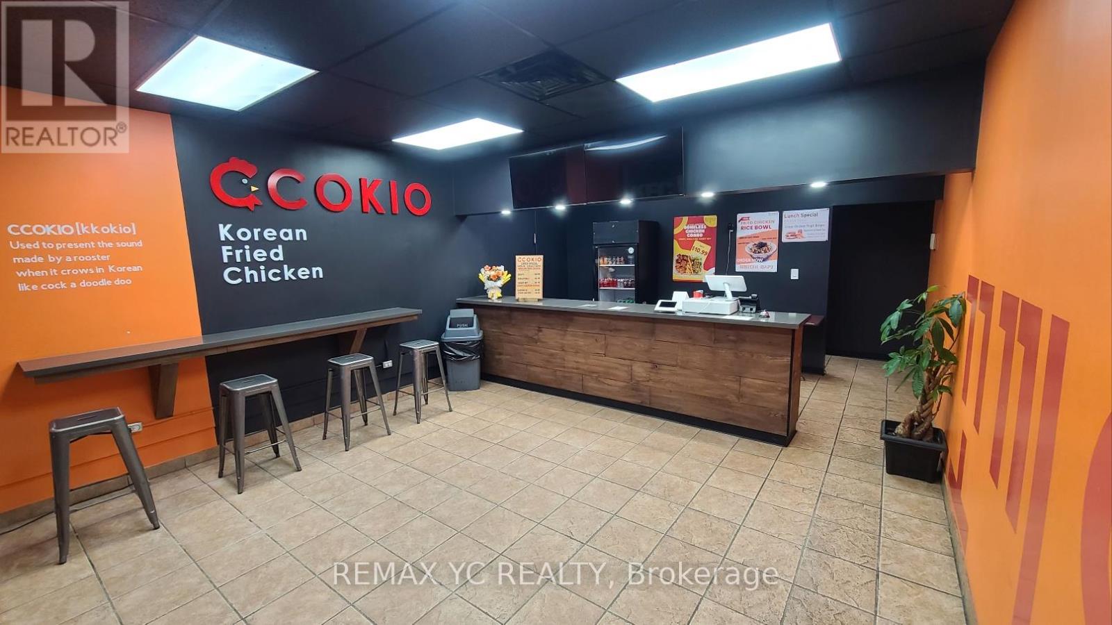 4 - 110 LITTLE AVENUE, Barrie, Ontario