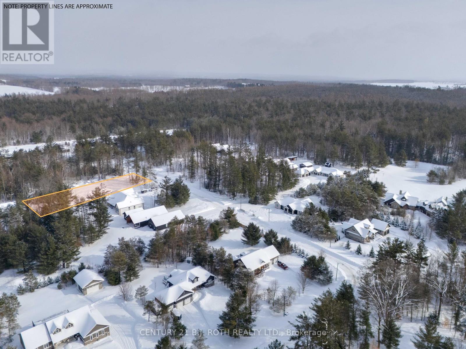 35 Marni Lane, Springwater, Ontario  L0L 2K0 - Photo 6 - S12742234