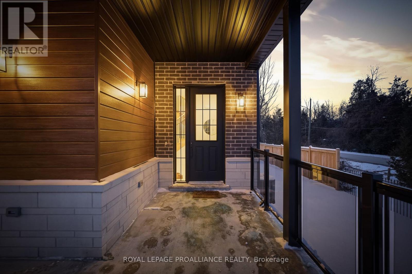 213 Suzanne Mess Boulevard, Cobourg, Ontario  K9A 3L3 - Photo 8 - X12739620