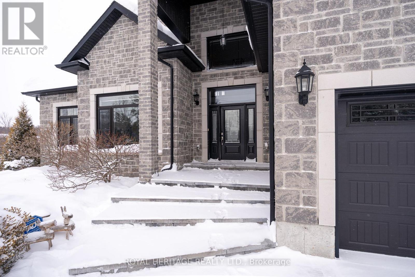 21564 Loyalist Parkway, Prince Edward County (Ameliasburg Ward), Ontario  K0K 1L0 - Photo 37 - X12741438