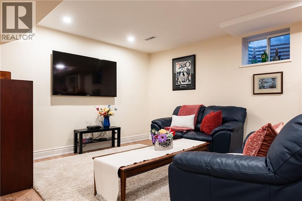 1404 Kimberley Drive, Oakville, Ontario  L6H 2W6 - Photo 23 - 40801861