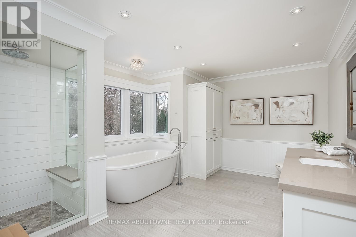 4226 Dunvegan Road, Burlington, Ontario  L7L 1P8 - Photo 21 - W12742128