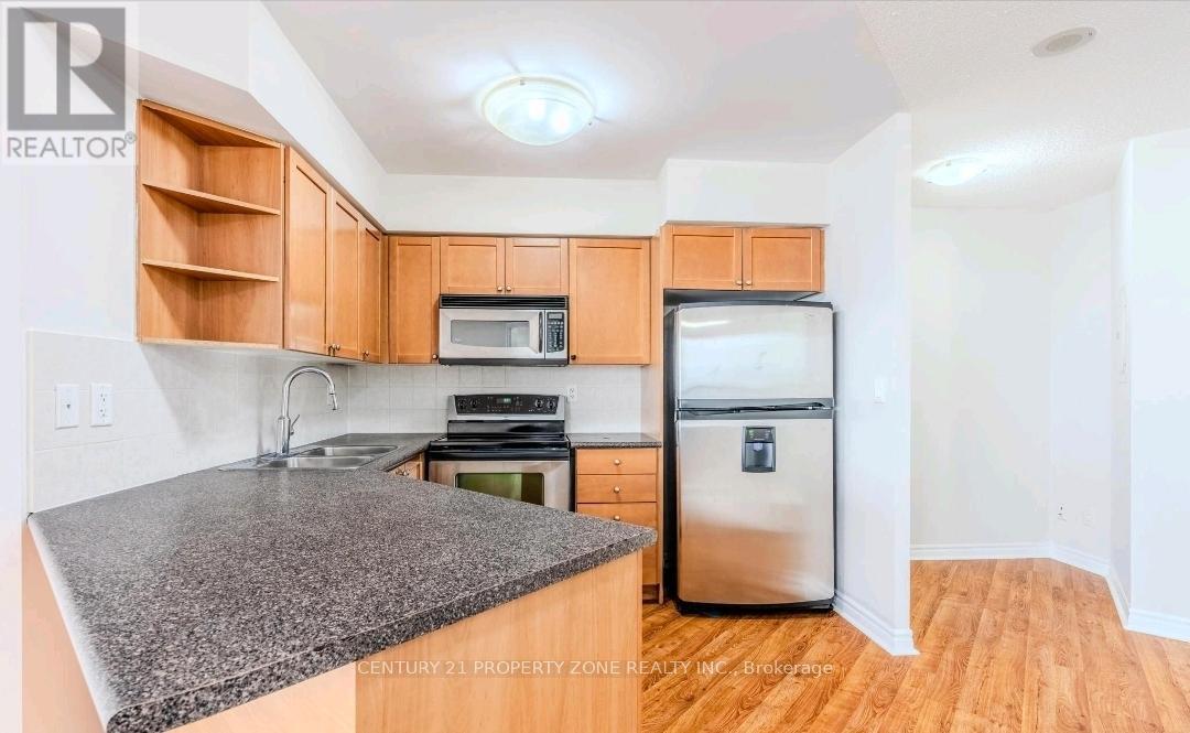 2820 - 3888 DUKE OF YORK BOULEVARD, Mississauga, Ontario