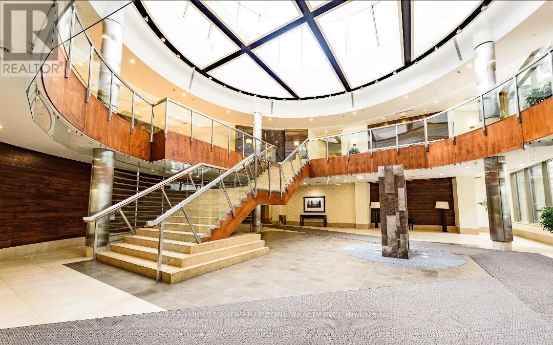 2820 - 3888 Duke Of York Boulevard, Mississauga, Ontario  L5B 4P5 - Photo 11 - W12742174