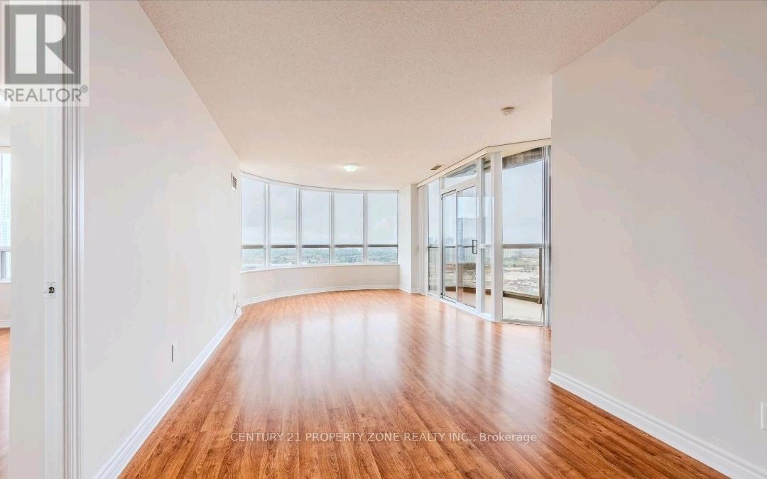 2820 - 3888 Duke Of York Boulevard, Mississauga, Ontario  L5B 4P5 - Photo 2 - W12742174