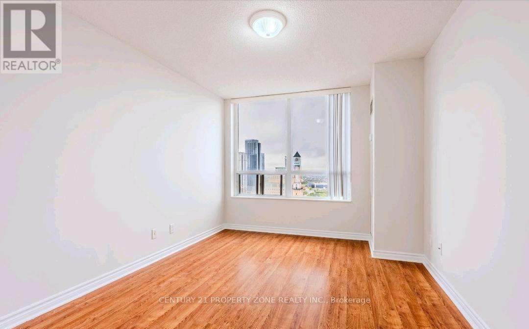 2820 - 3888 Duke Of York Boulevard, Mississauga, Ontario  L5B 4P5 - Photo 5 - W12742174