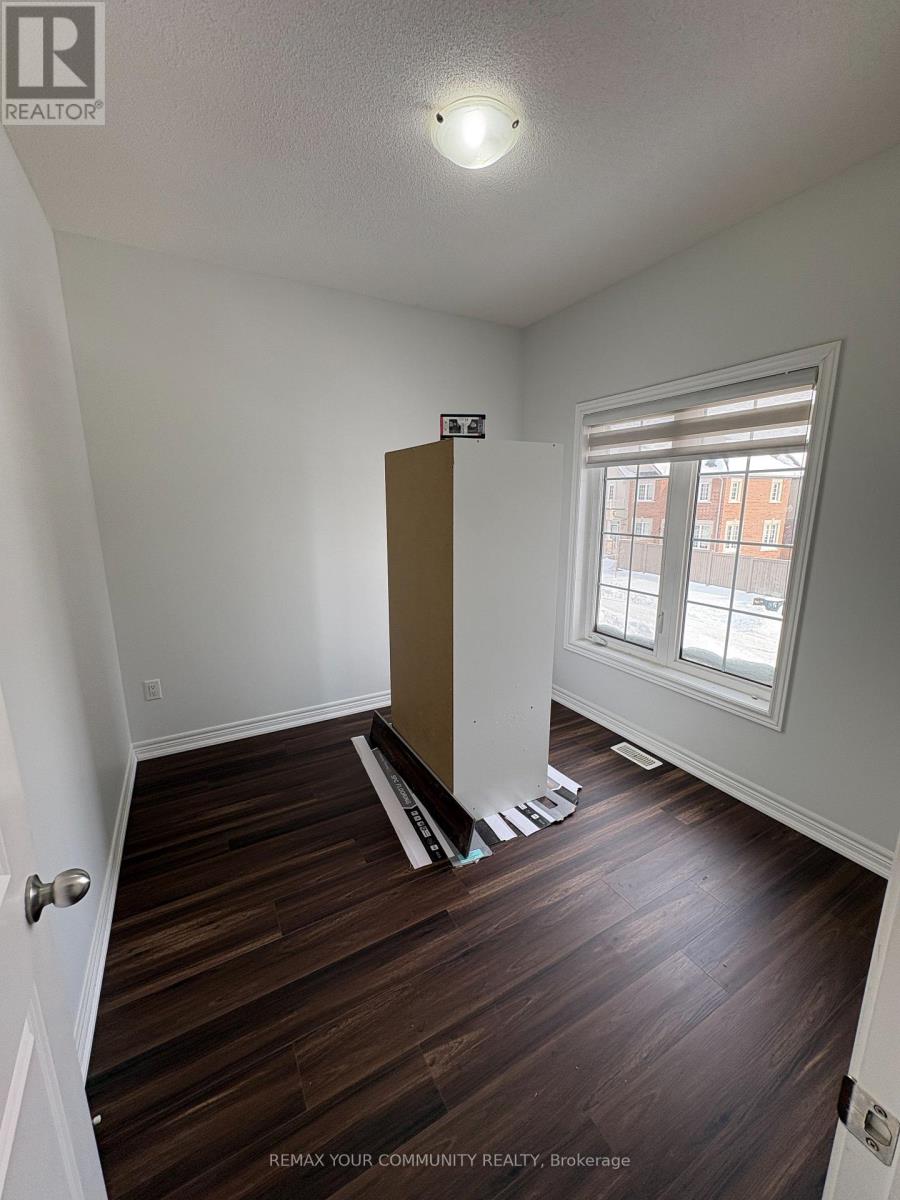 84 Emerald Coast Trail, Brampton, Ontario  L7A 5A7 - Photo 10 - W12742220