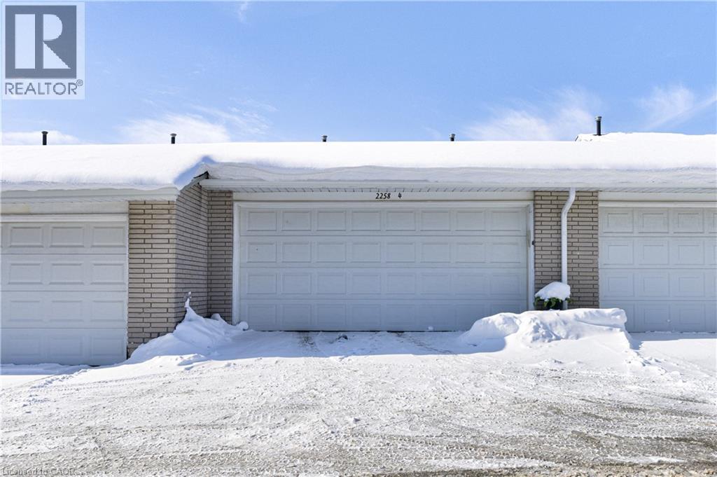 2258 Upper Middle Road Unit# 4, Burlington, Ontario  L7P 2Z9 - Photo 7 - 40795900