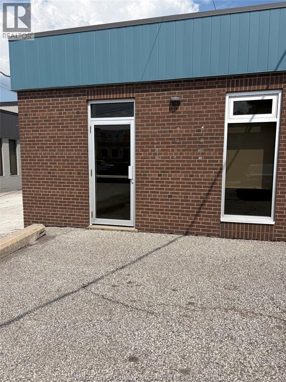 MLS# 26002157: 1190 WALKER ROAD Unit# 2, Windsor, Canada