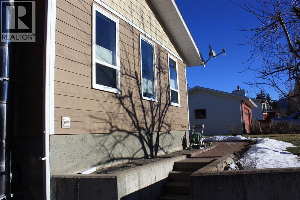 7605 29 Avenue, Coleman, Alberta  T0K 0M0 - Photo 4 - A2275772