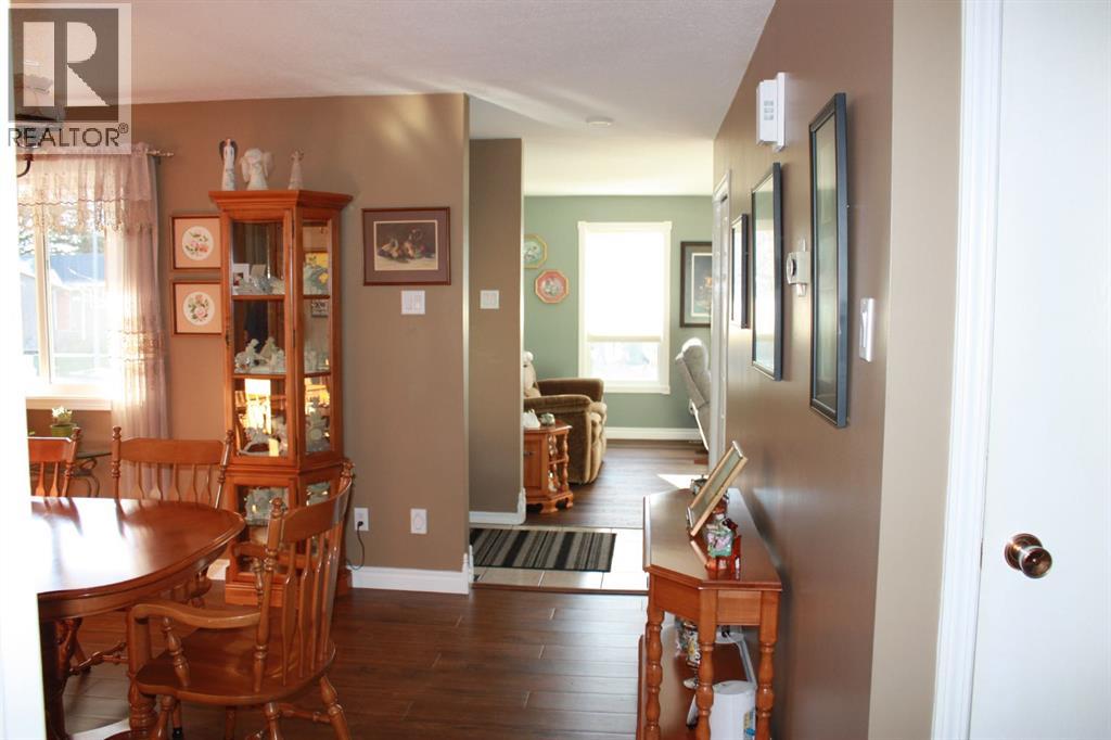 7605 29 Avenue, Coleman, Alberta  T0K 0M0 - Photo 18 - A2275772