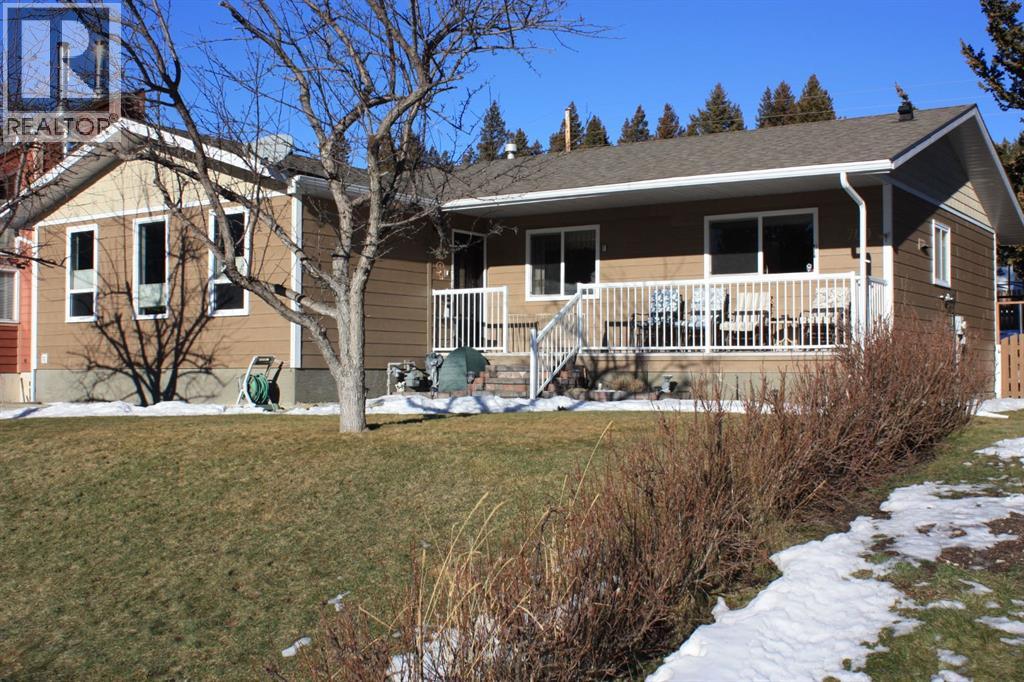 7605 29 Avenue, Coleman, Alberta  T0K 0M0 - Photo 2 - A2275772