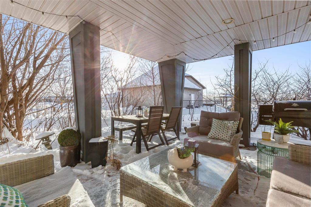 76 Creekside Drive, Steinbach, Manitoba  R5G 0A4 - Photo 26 - 202600528