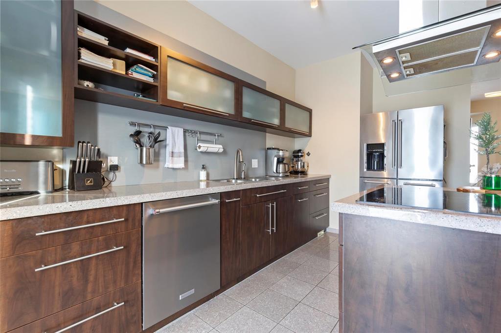 76 Creekside Drive, Steinbach, Manitoba  R5G 0A4 - Photo 5 - 202600528