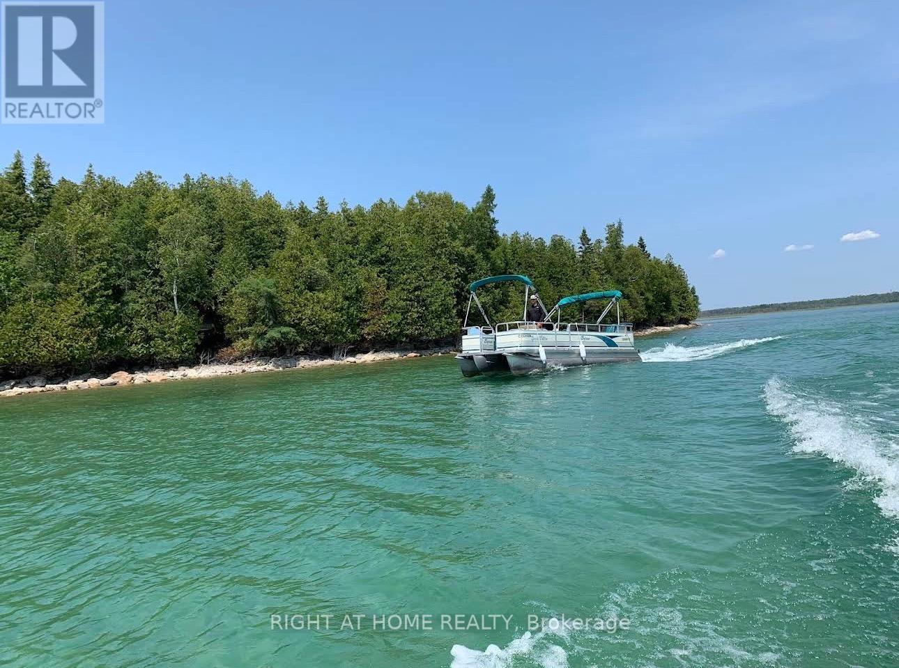 3 Oriole Avenue, South Bruce Peninsula, Ontario  N0H 2T0 - Photo 26 - X12742132