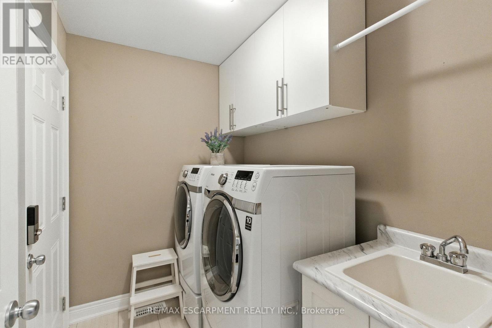 4 Burgundy Grove, Hamilton, Ontario  L9K 0E7 - Photo 21 - X12742150