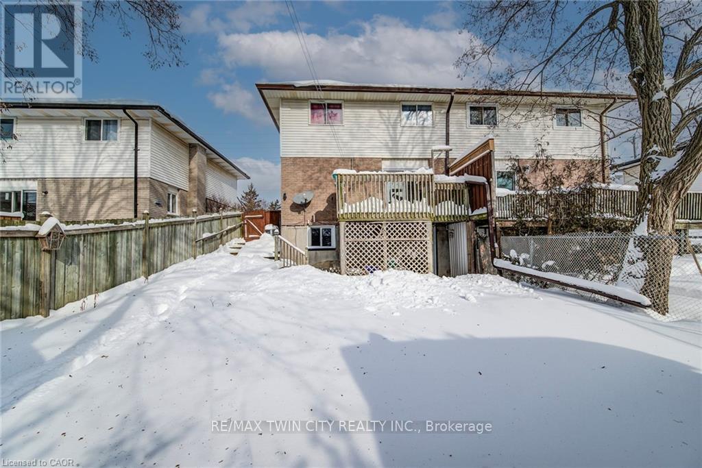 839 Doon Village Road, Kitchener, Ontario  N2P 1A1 - Photo 45 - X12742170