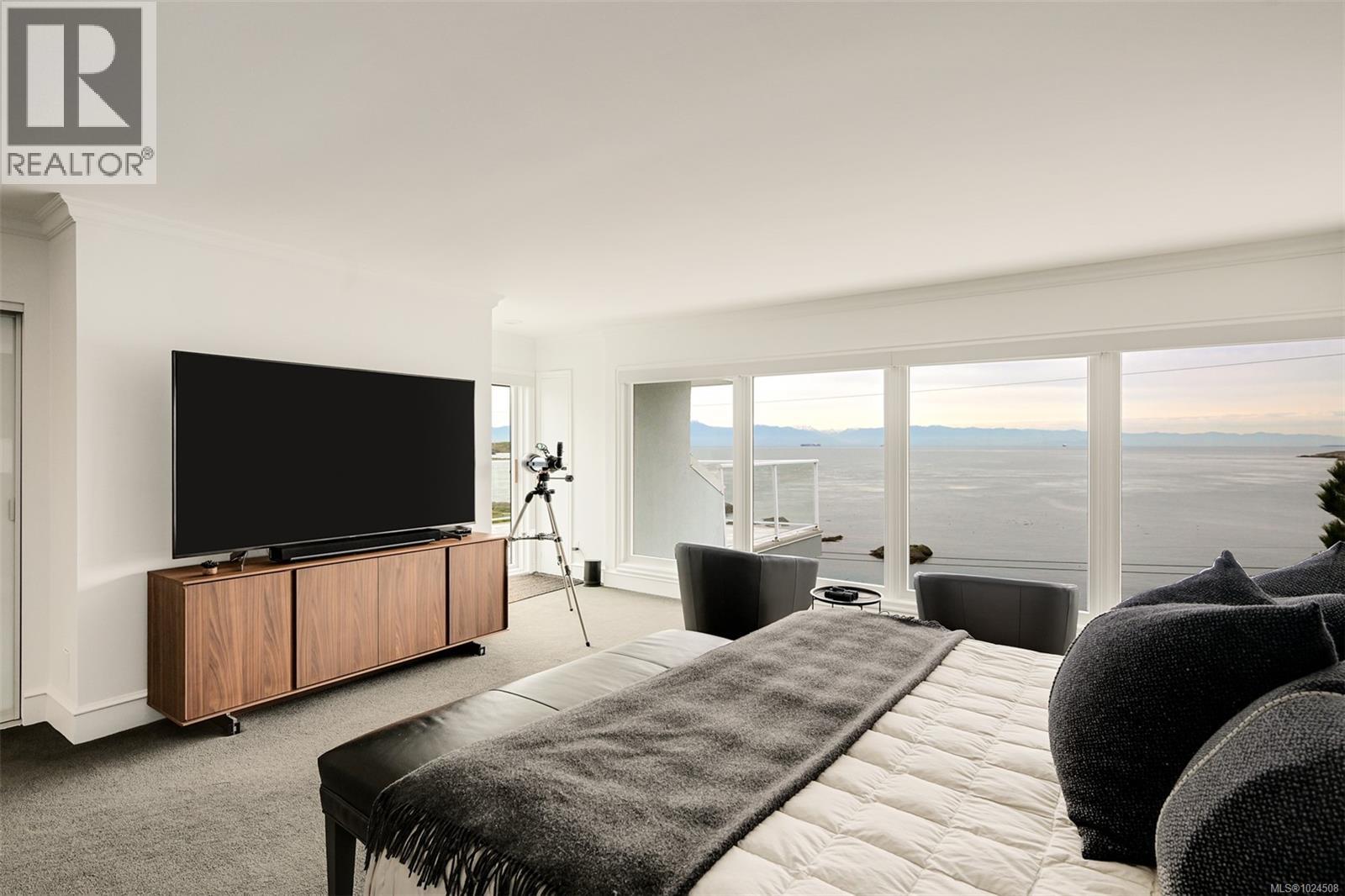 554 Beach Dr, Oak Bay, British Columbia  V8S 2M5 - Photo 50 - 1024508