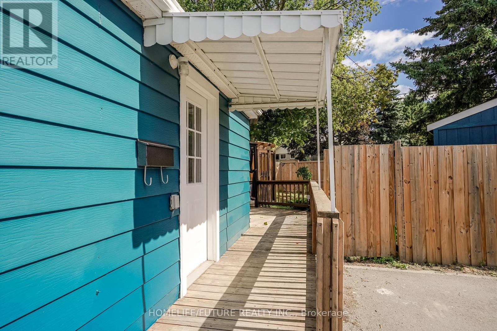 9 Toronto Road, Port Hope, Ontario  L1A 3R4 - Photo 5 - X12742240