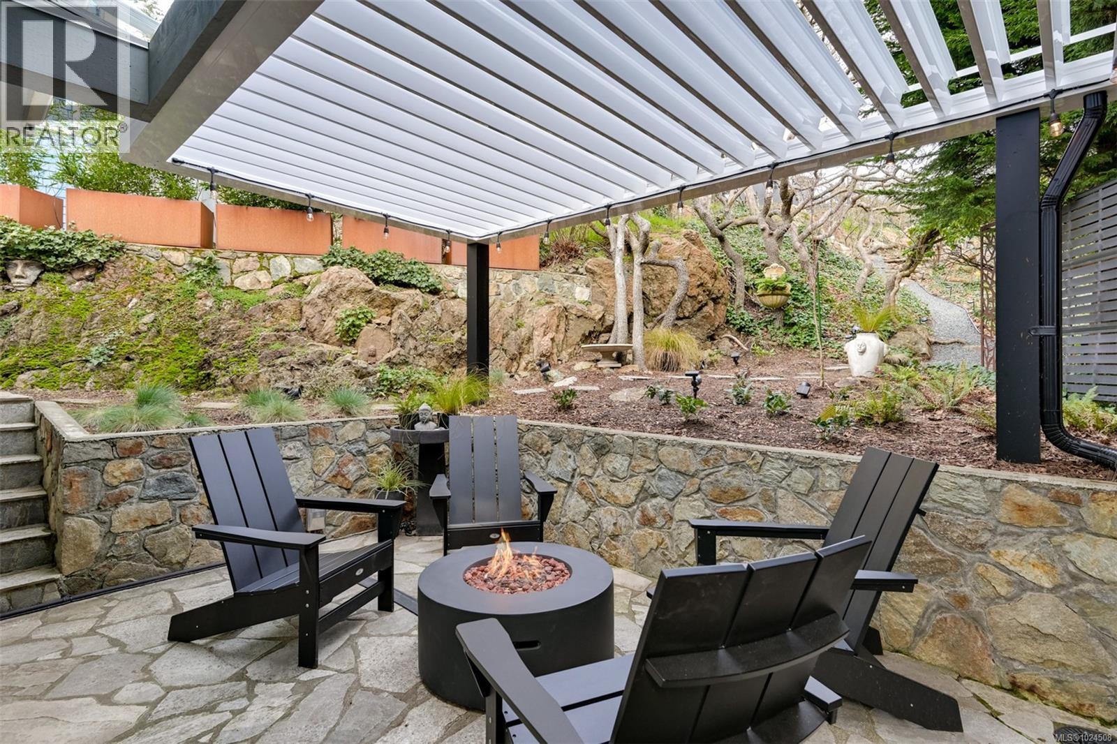 554 Beach Dr, Oak Bay, British Columbia  V8S 2M5 - Photo 44 - 1024508