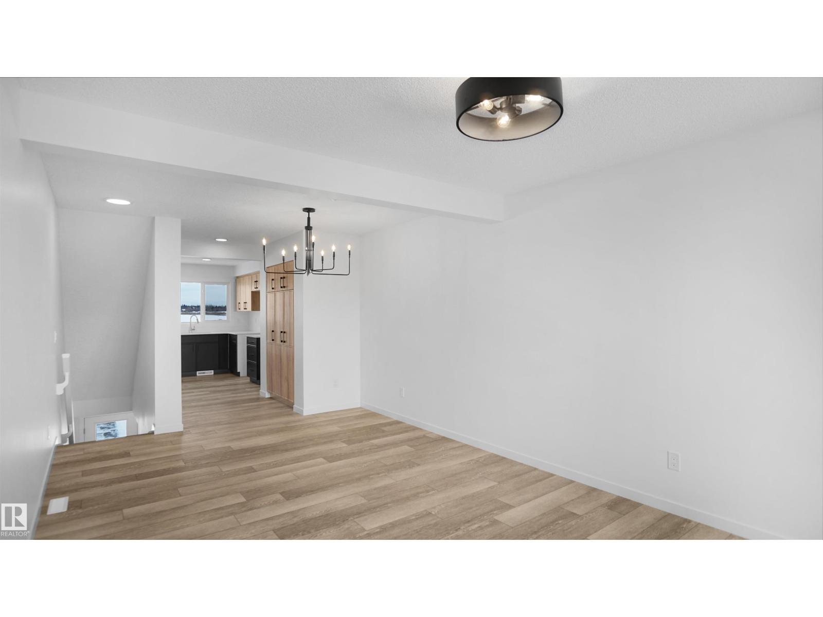 4185 Kinglet Dr Nw, Edmonton, Alberta  T5S 0S8 - Photo 4 - E4471608