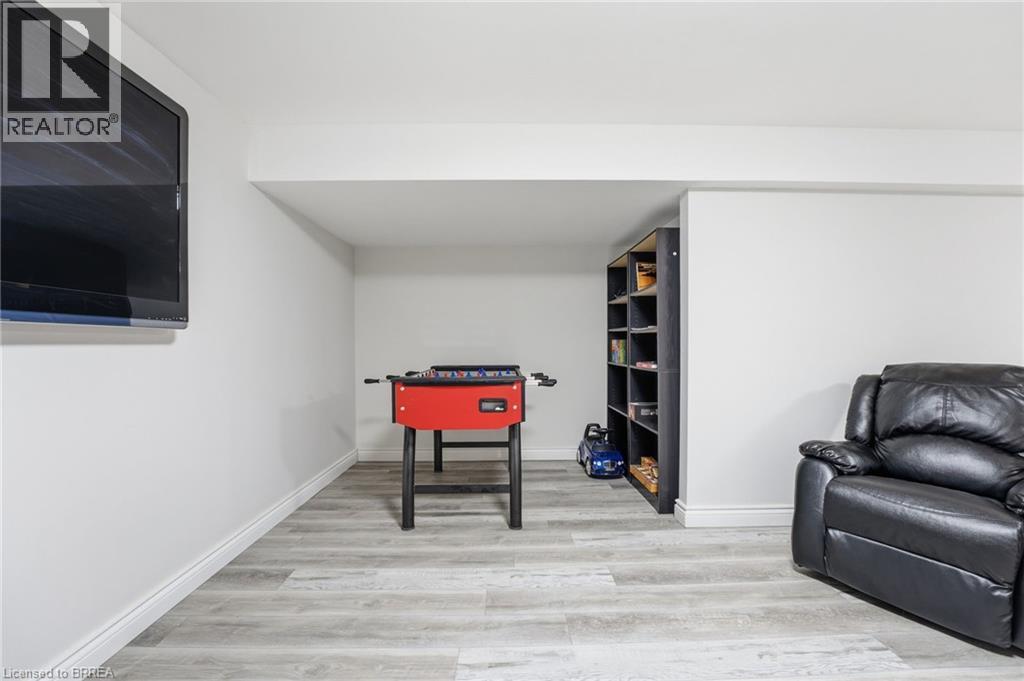 53 Childerhose Crescent, Brantford, Ontario  N3P 1Z7 - Photo 26 - 40801193