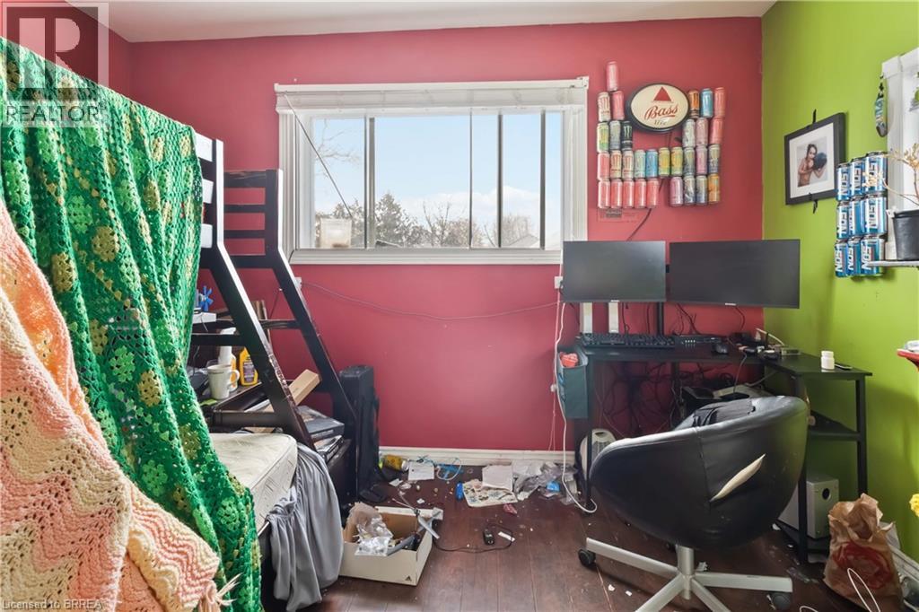 45 Brighton Avenue, Brantford, Ontario  N3S 1V8 - Photo 13 - 40801013