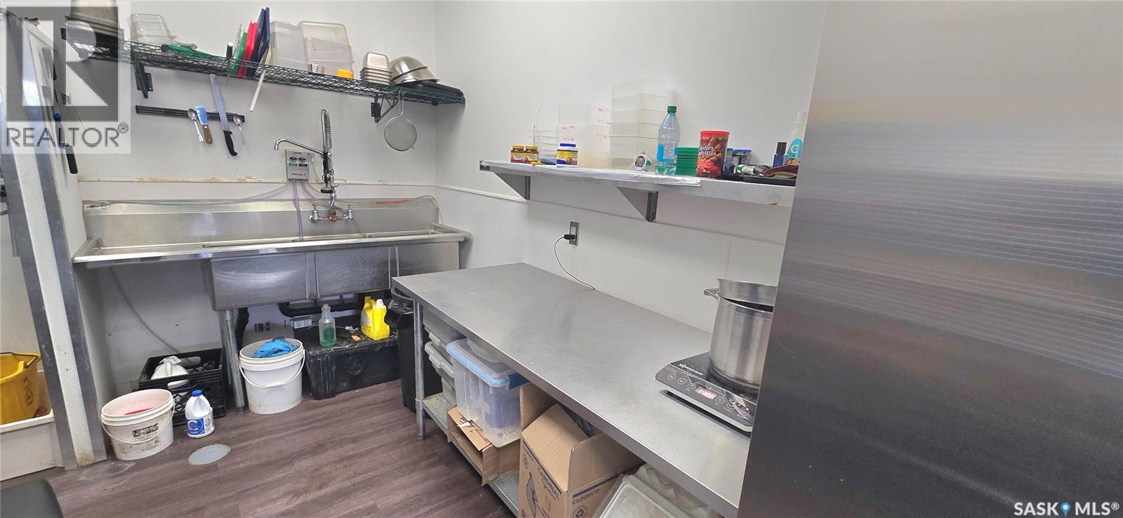 102 1st Avenue W, Assiniboia, Saskatchewan  S0H 0B0 - Photo 13 - SK027650