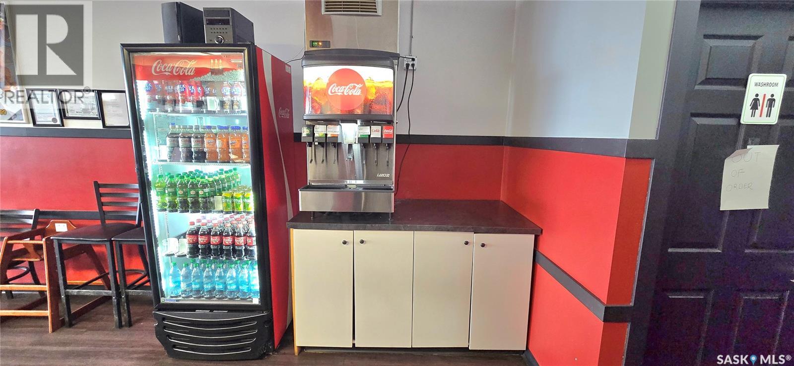 102 1st Avenue W, Assiniboia, Saskatchewan  S0H 0B0 - Photo 7 - SK027650