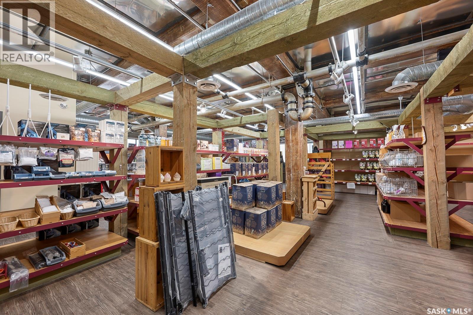 100 2300 Dewdney Avenue, Regina, Saskatchewan  S4R 1H5 - Photo 6 - SK027601