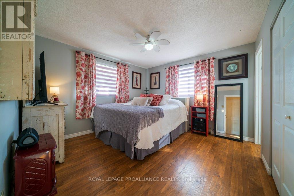 26 Dollar Crescent, Greater Napanee, Ontario  K7R 3K7 - Photo 19 - X12585842