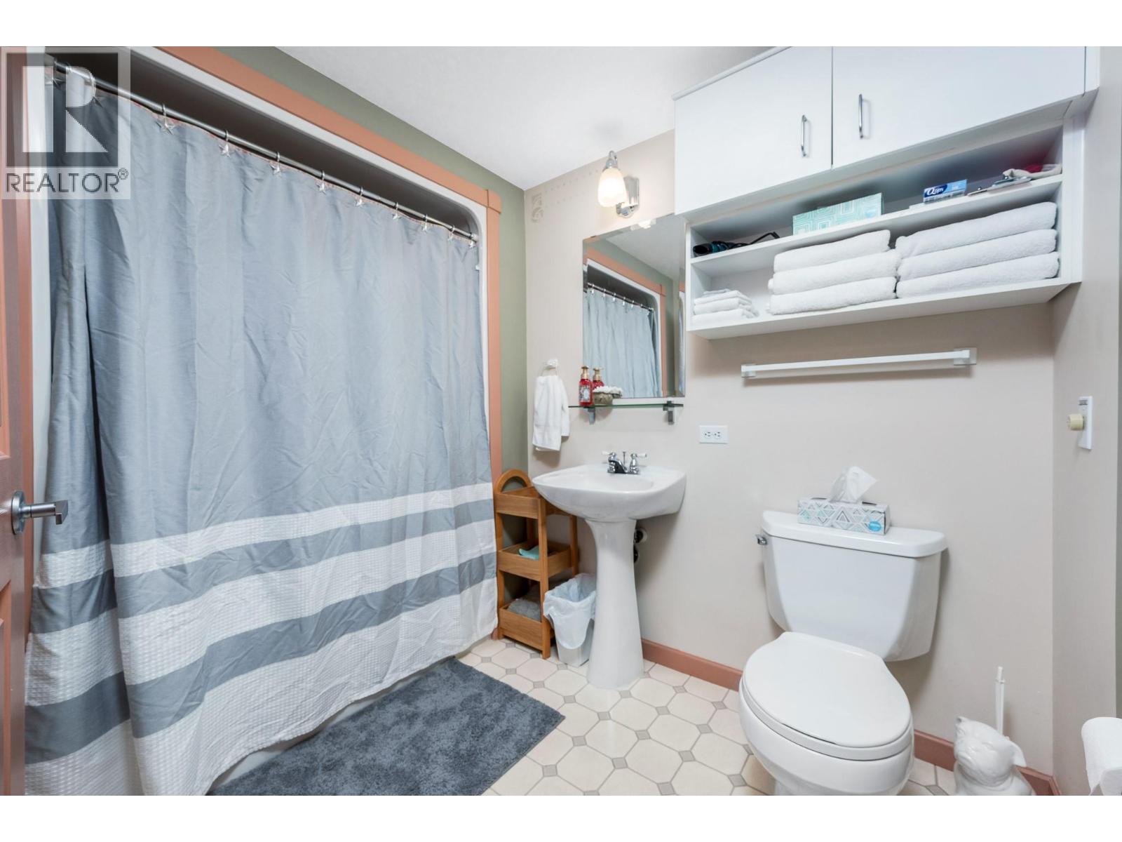 205 Monashee Road, Silver Star, British Columbia  V1B 0S5 - Photo 37 - 10374250