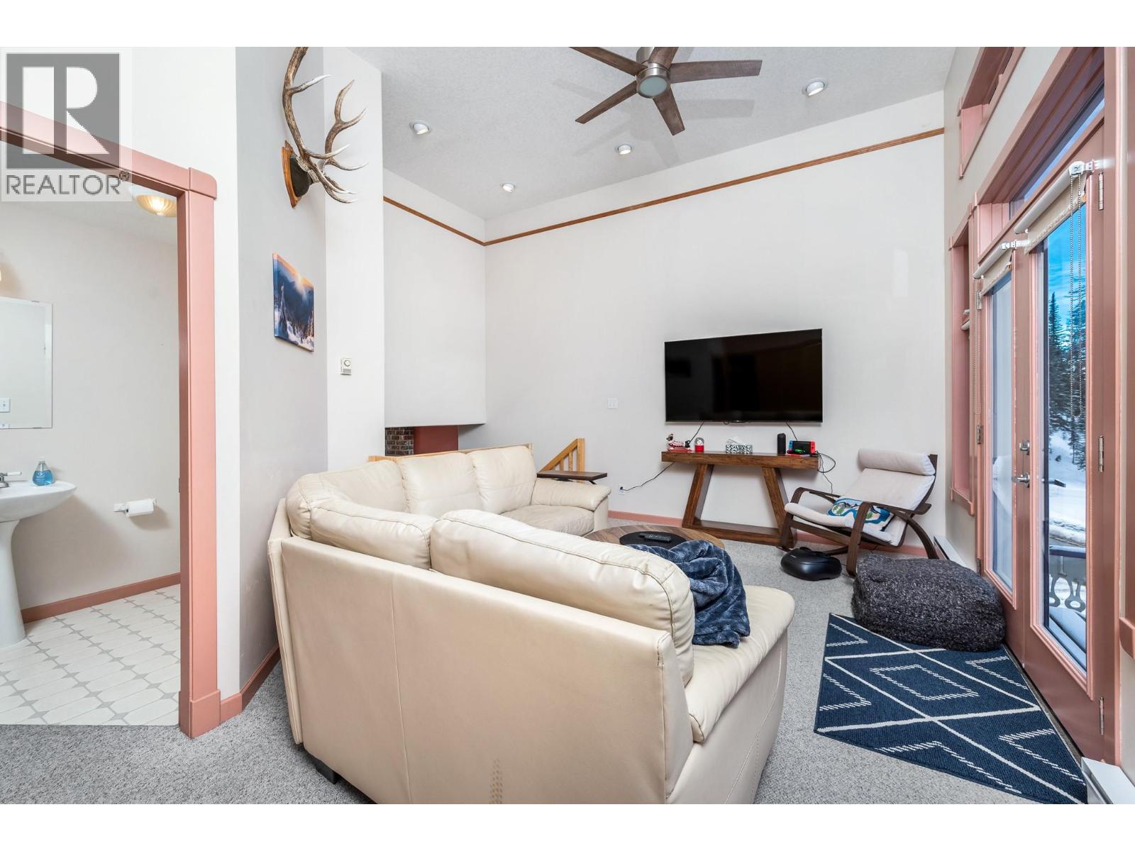 205 Monashee Road, Silver Star, British Columbia  V1B 0S5 - Photo 41 - 10374250